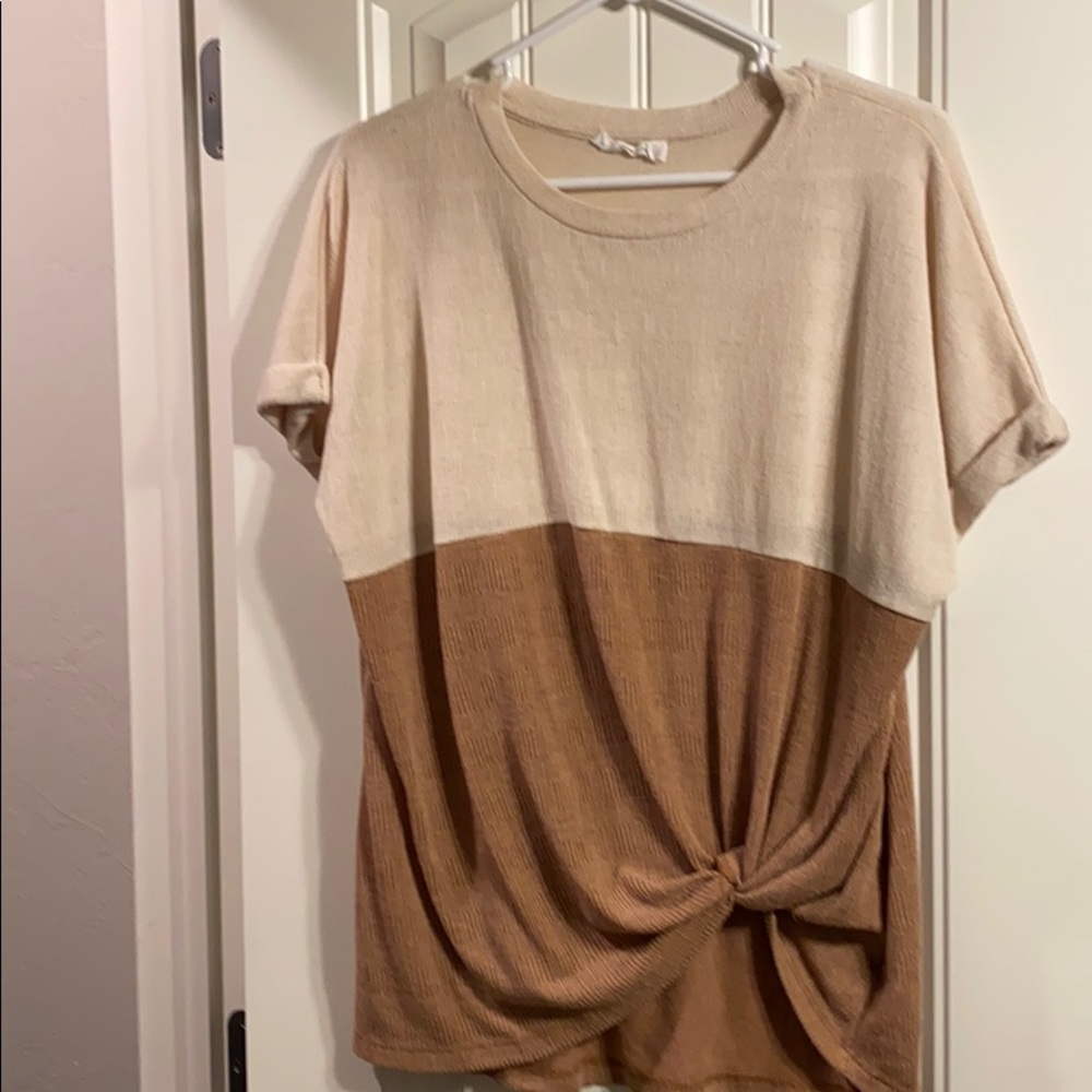 Color block tee